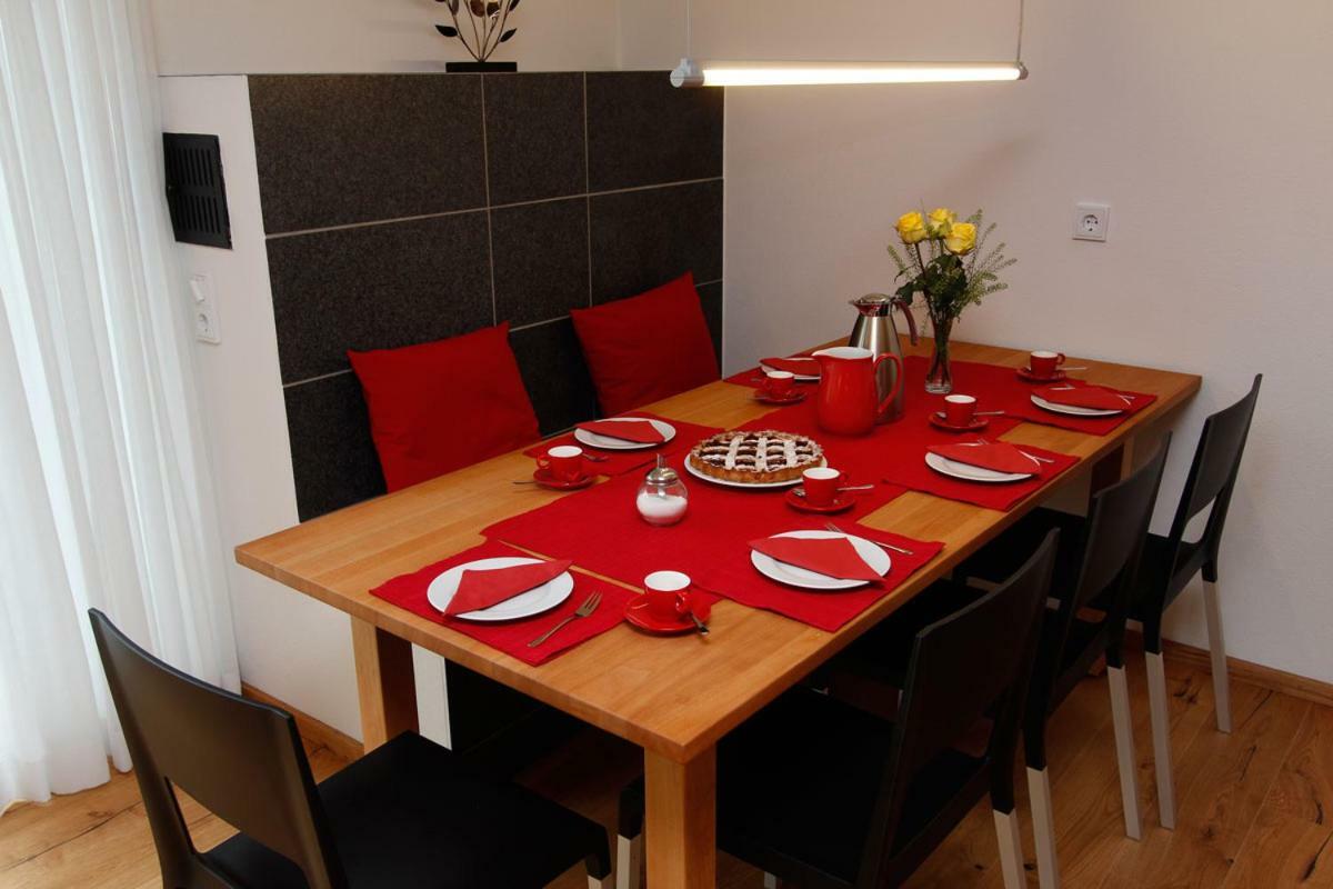 Chalet Alpenrose 134Qm Am Golfplatz Оберштауфен Экстерьер фото